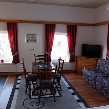 Gasthof Zum Hochfelln Hotell Bergen  Exteriör bild
